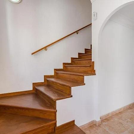 Holiday home Tantulia El Conde 2 *