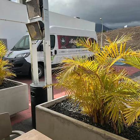 Tantulia El Conde 2 * 阿德耶
